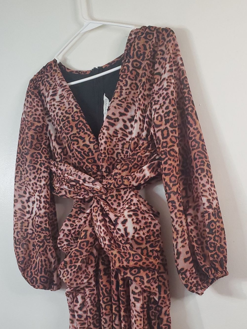 Anthropologie Ranna Gill Leopard Print Cutout Midi Dress Size Small Twist Front - Picture 4 of 16